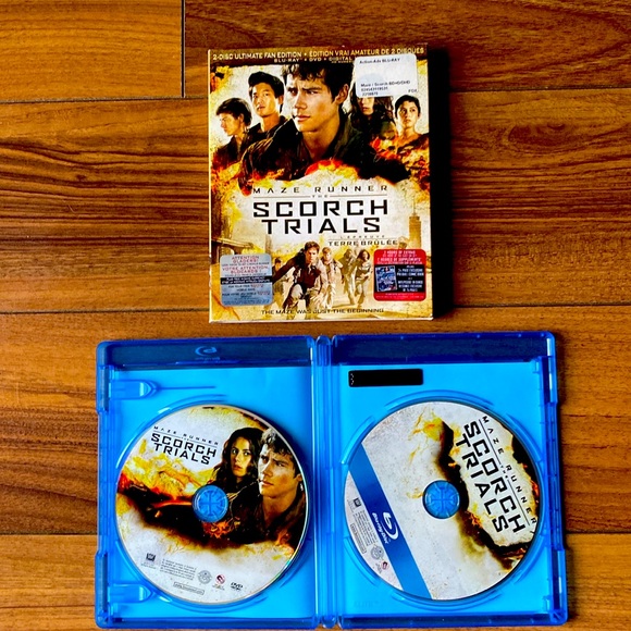 Maze Runner - the Scorch Trails on Blue-Ray and DVD - Picture 2 of 3
